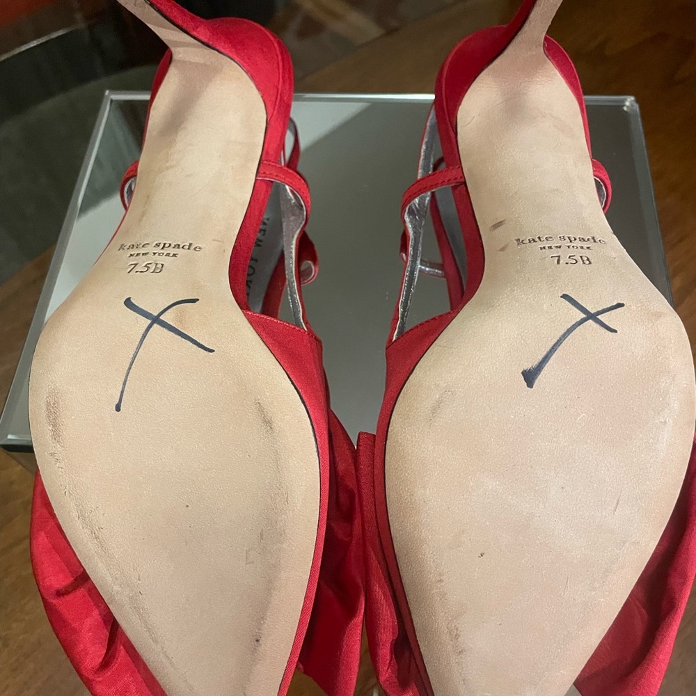 Kate Spade red bow heel, 4”